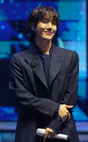 j-hope (Jung Hoseok of BTS) AI voice text to speech and AI music cover generator
